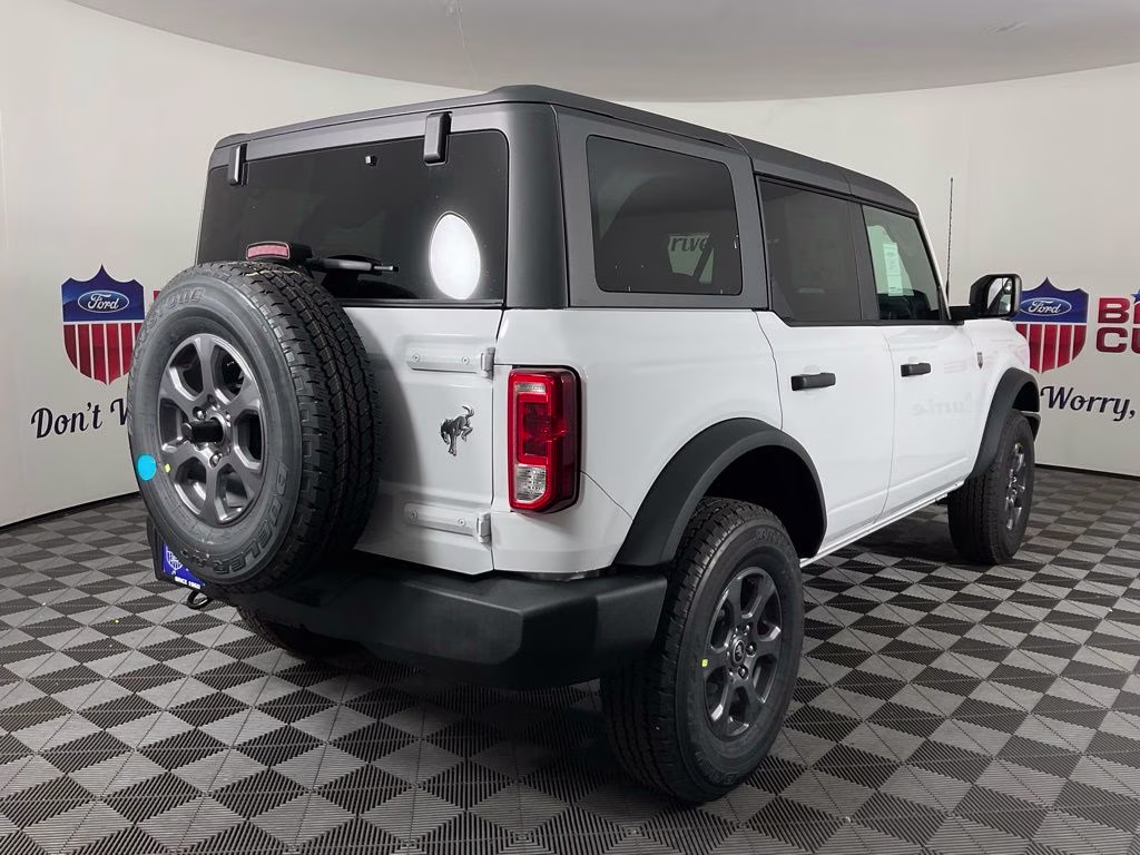 2026 Oxford White Ford Bronco Big Bend 4X4 SUV