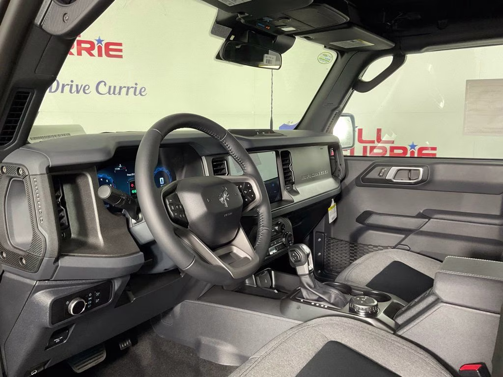 2026 Oxford White Ford Bronco Big Bend 4X4 SUV