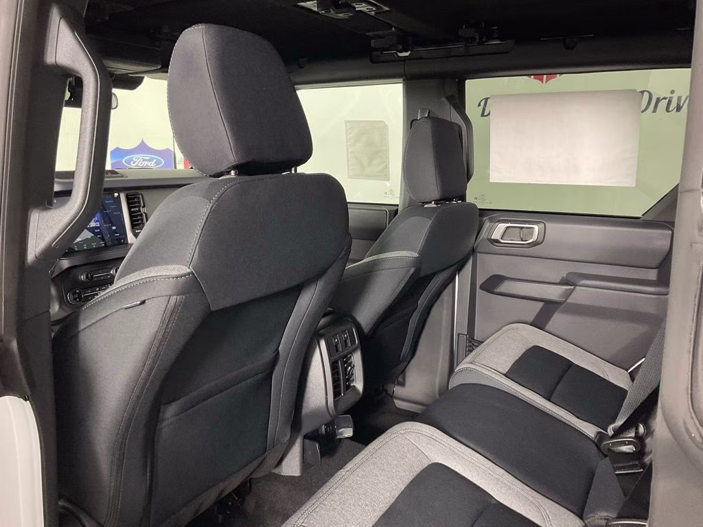 2026 Oxford White Ford Bronco Big Bend 4X4 SUV