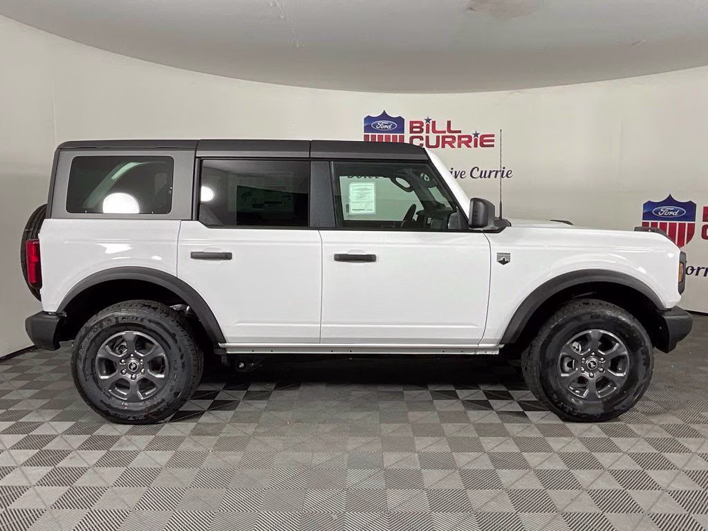 2026 Oxford White Ford Bronco Big Bend 4X4 SUV