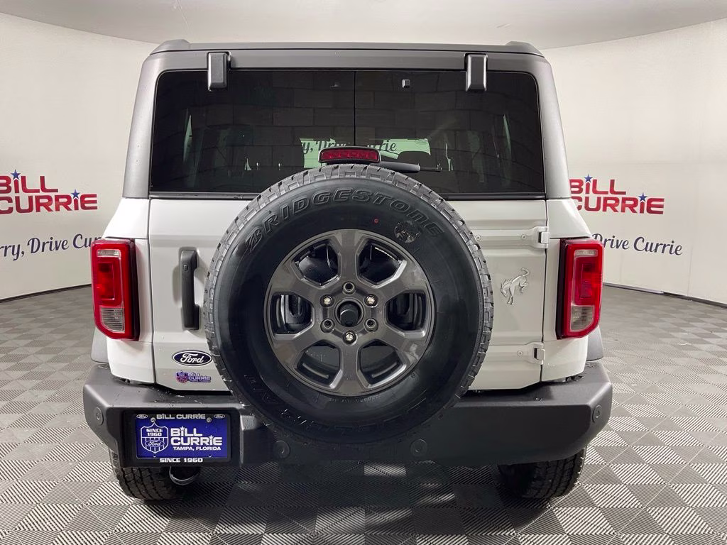 2026 Oxford White Ford Bronco Big Bend 4X4 SUV