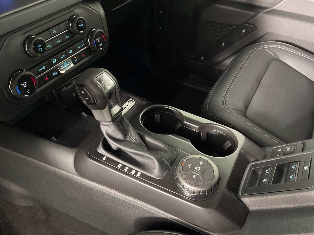 2026 Shadow Black Ford Bronco Big Bend 4X4 SUV