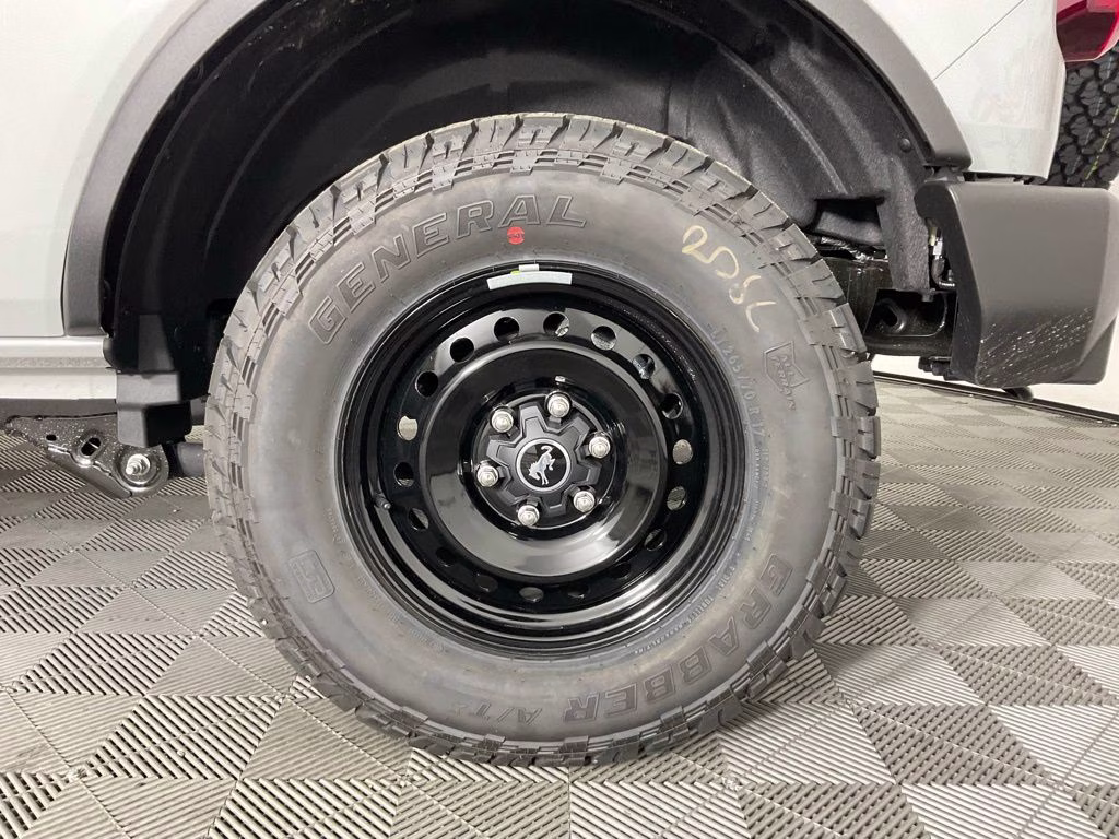 2026 Avalanche Ford Bronco Big Bend 4X4 SUV