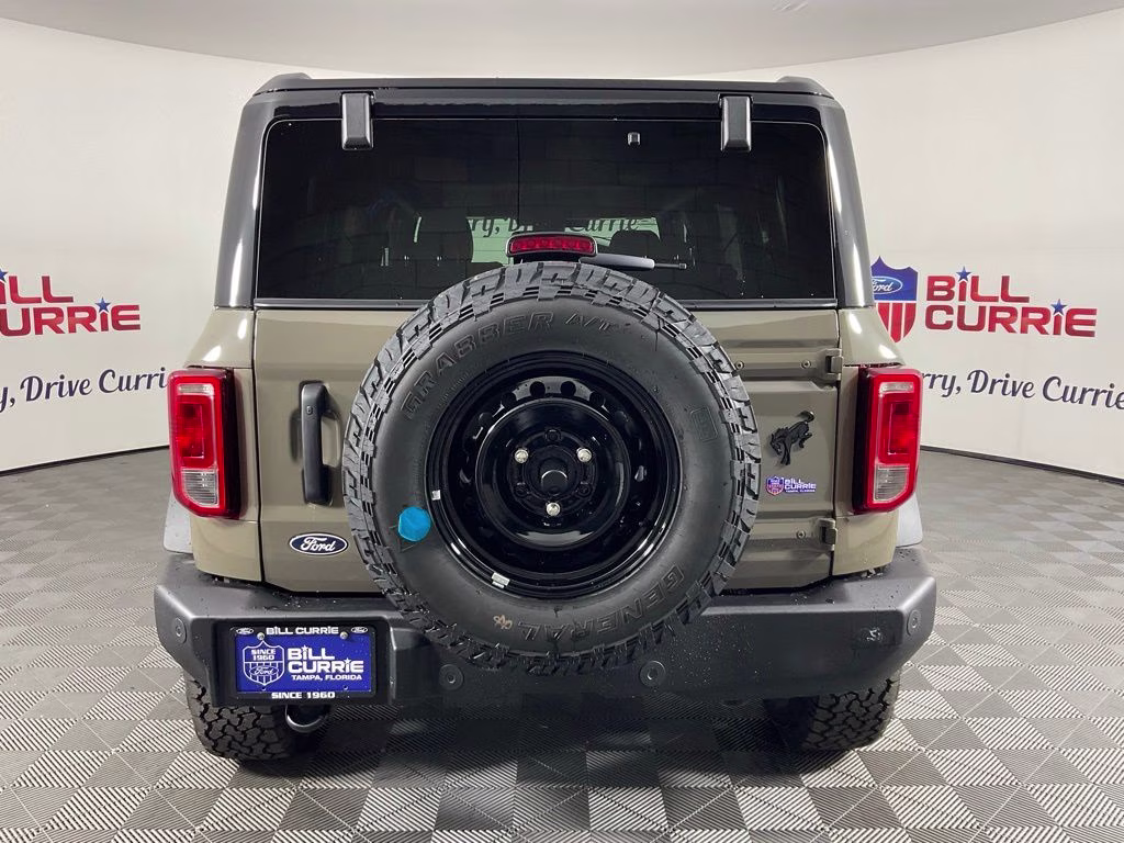 2026 Gray Ford Bronco Big Bend 4X4 SUV