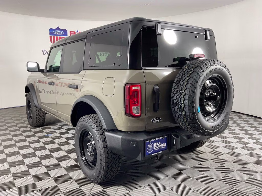 2026 Gray Ford Bronco Big Bend 4X4 SUV