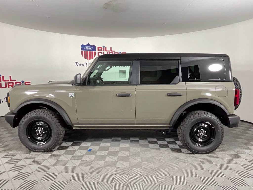 2026 Gray Ford Bronco Big Bend 4X4 SUV