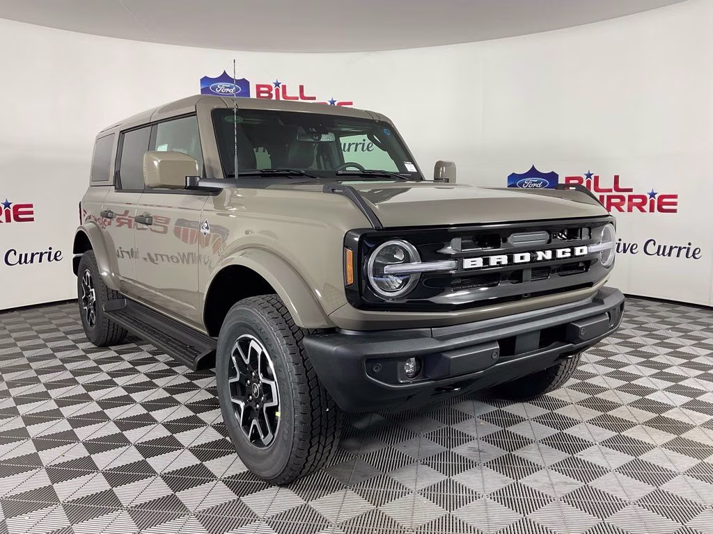 2026 Ford Bronco Outer Banks 4x4's photo