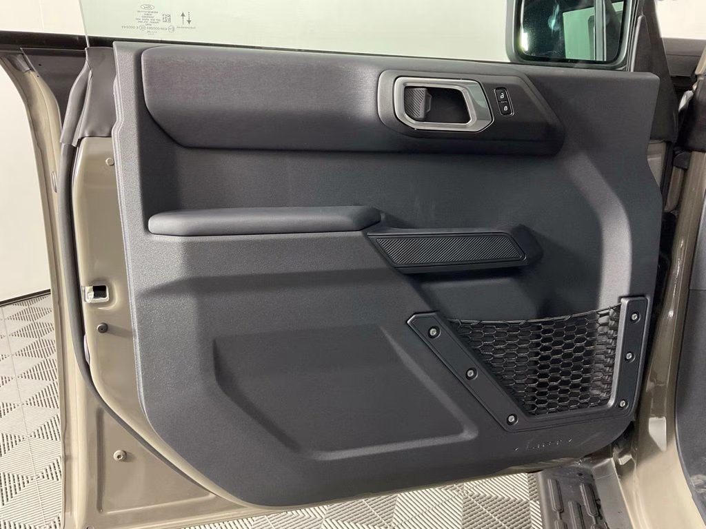 2026 Gray Ford Bronco Outer Banks 4X4 SUV