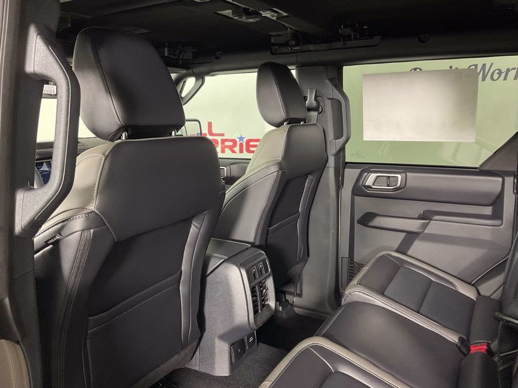 2026 Gray Ford Bronco Outer Banks 4X4 SUV