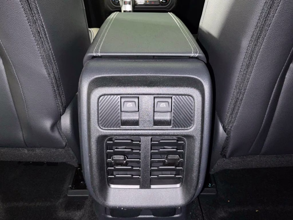 2026 Gray Ford Bronco Outer Banks 4X4 SUV
