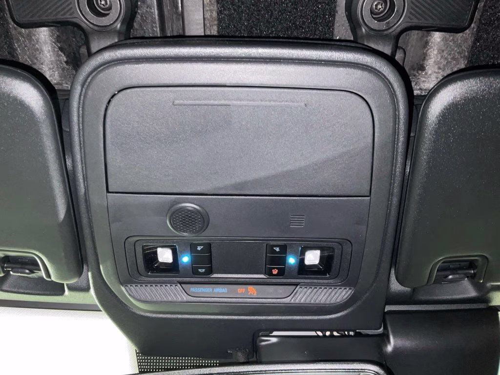 2026 Gray Ford Bronco Outer Banks 4X4 SUV