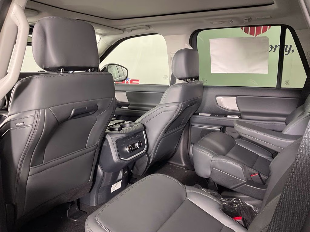 2026 Gray Metallic Ford Expedition Active RWD SUV