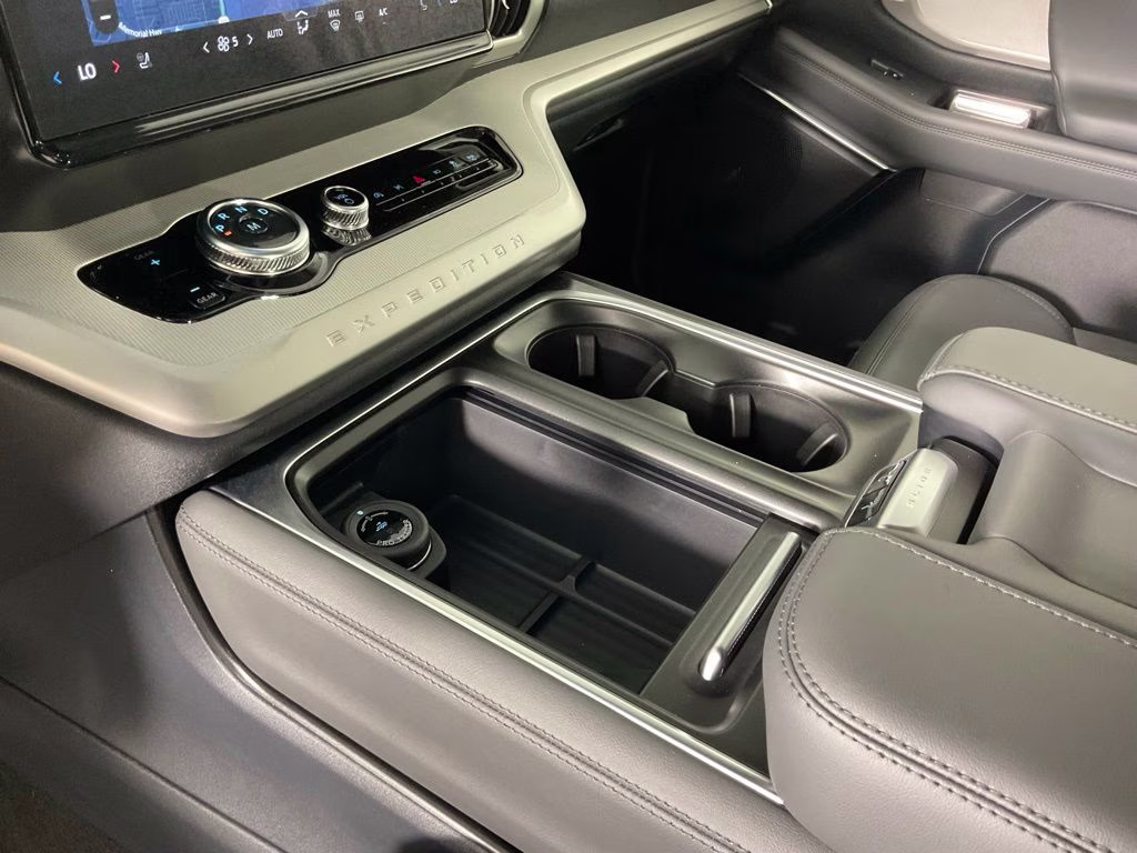 2026 Gray Metallic Ford Expedition Active RWD SUV