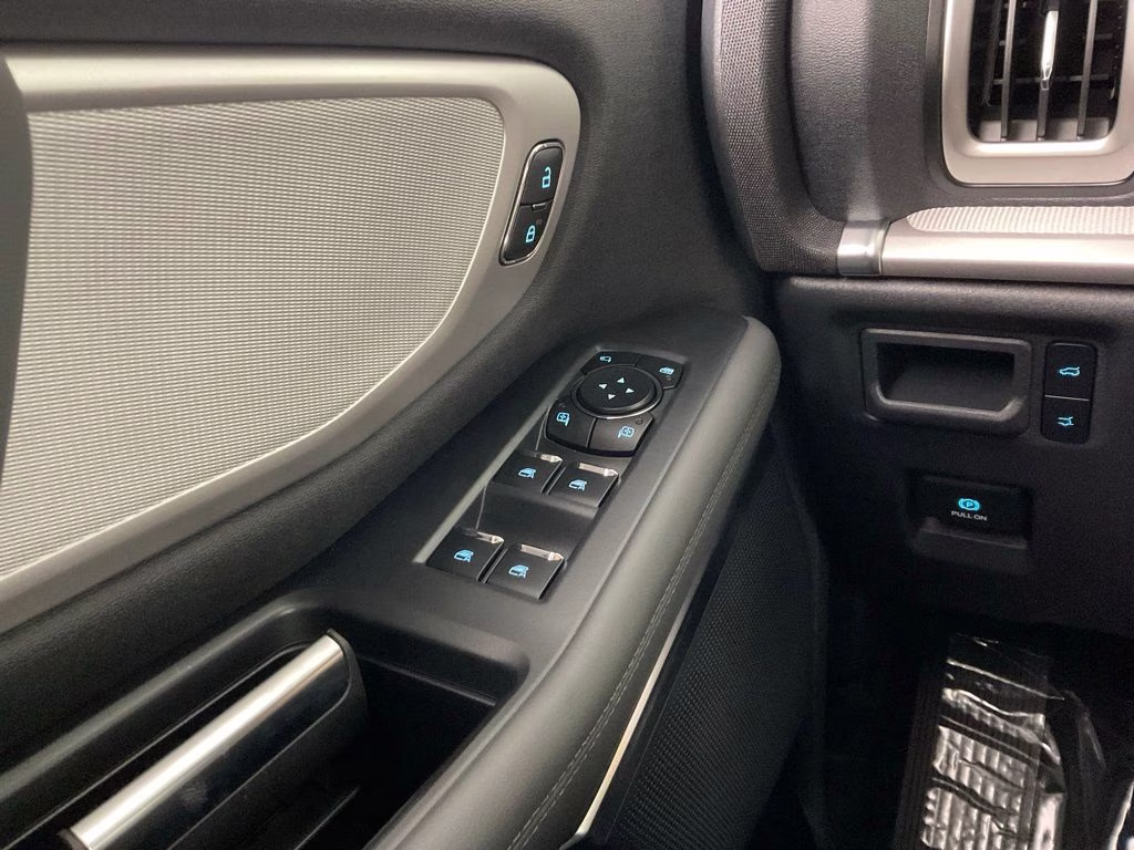 2026 Gray Metallic Ford Expedition Active RWD SUV
