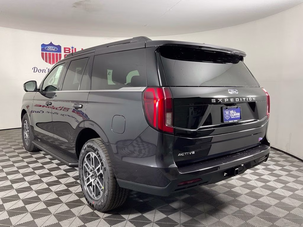2026 Gray Metallic Ford Expedition Active RWD SUV
