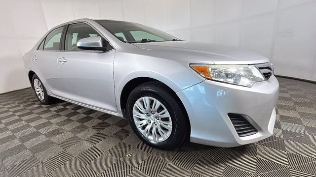 2012 Gray Toyota Camry LE FWD Sedan