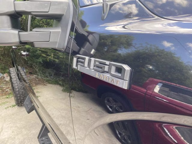 2019 Black Metallic Ford F-150 Lariat 4X4 Truck