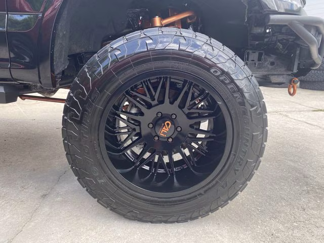 2019 Black Metallic Ford F-150 Lariat 4X4 Truck