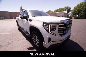 2023 Summit White GMC Sierra 1500 Denali 4X4 Truck