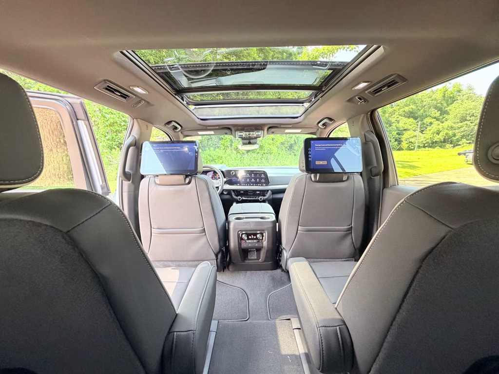 2026 Polar White Tricoat Chevrolet Tahoe Premier RWD SUV