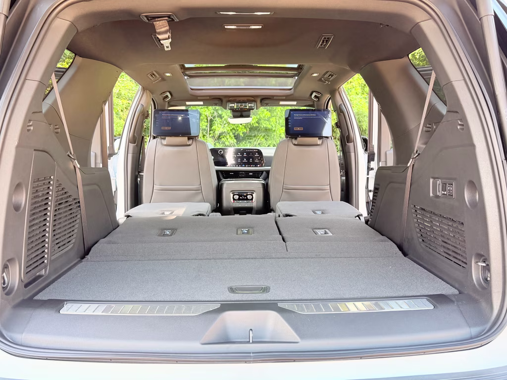 2026 Polar White Tricoat Chevrolet Tahoe Premier RWD SUV