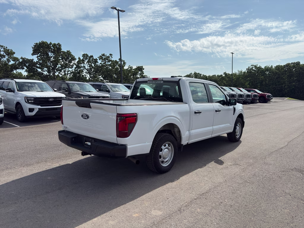 2024 Oxford White Ford F-150 XL RWD Truck