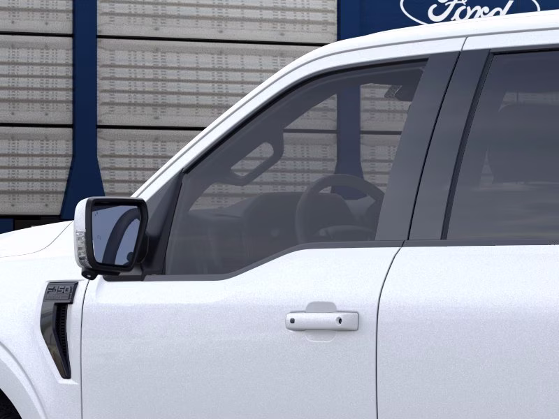 2026 Star White Metallic Tri-Coat Ford F-150 LARIAT 4X4 Truck