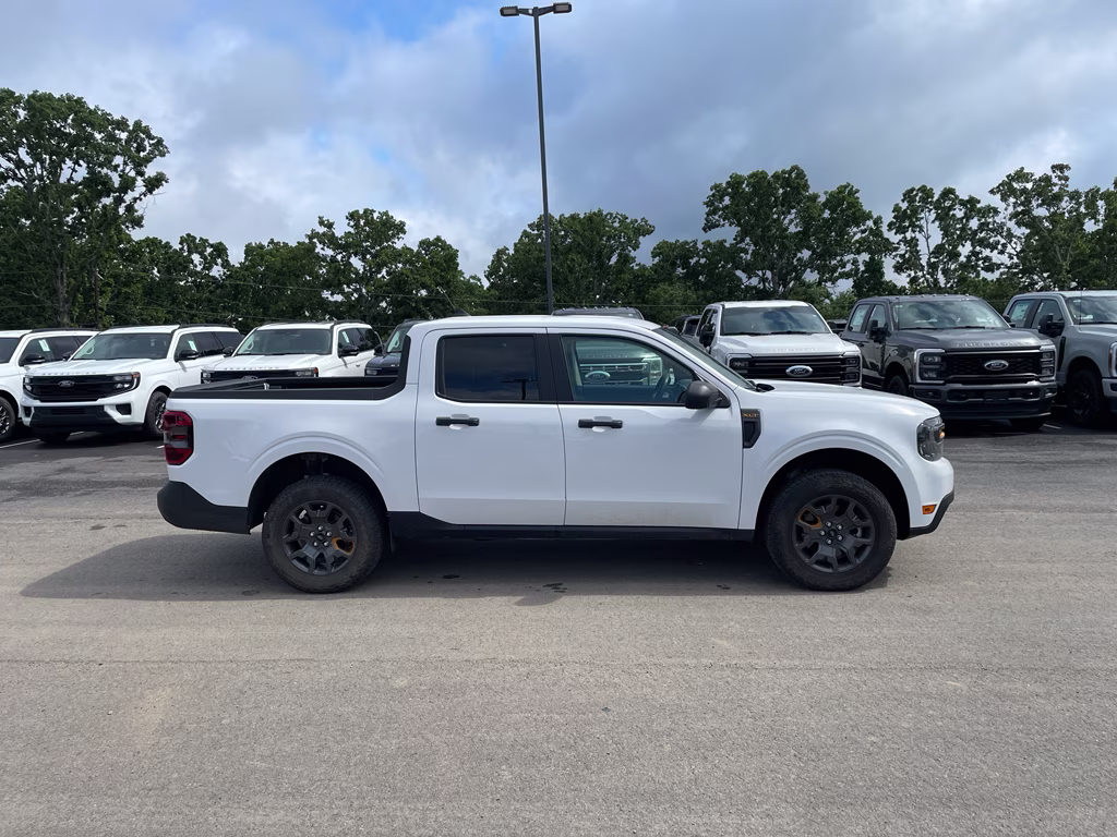 2024 Oxford White Ford Maverick XLT Advanced AWD Truck