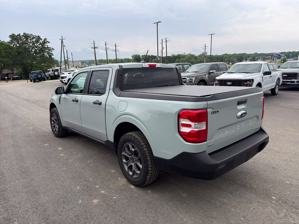 2022 Cactus Grey Ford Maverick XLT FWD Truck