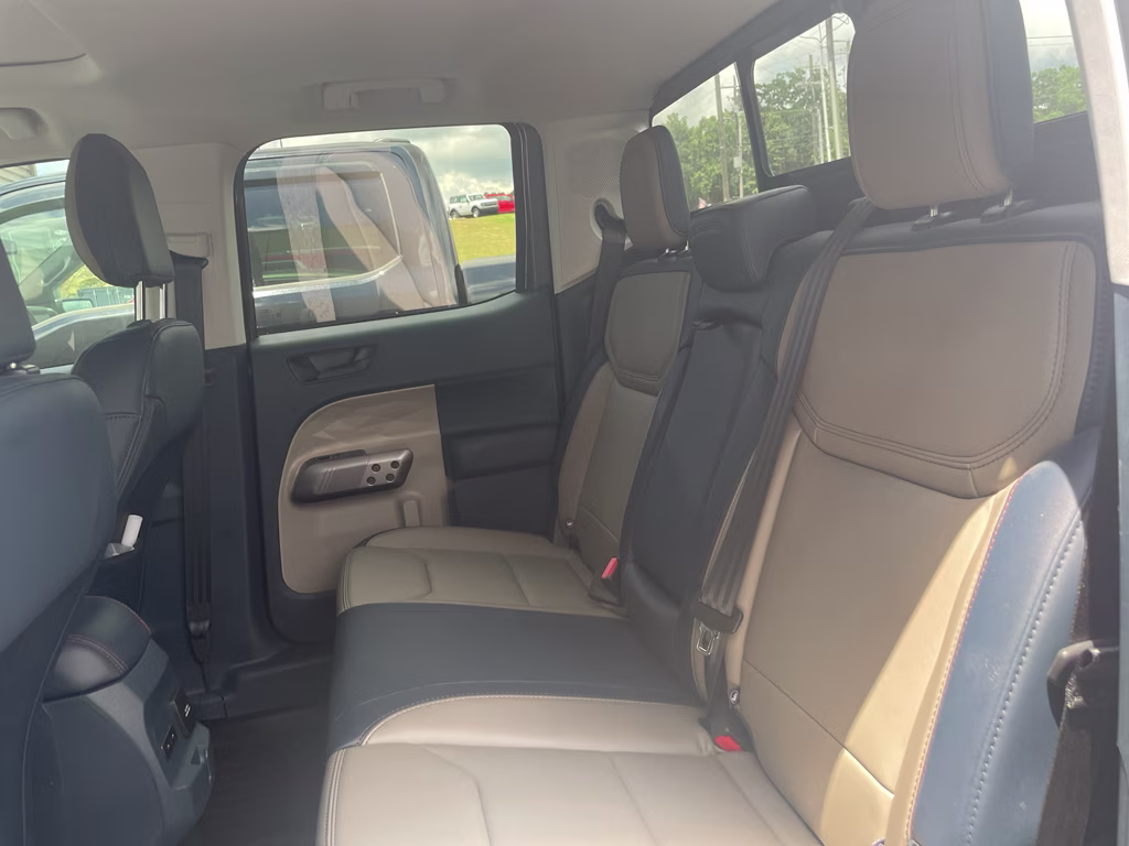 2025 Carbonized Gray Metallic Ford Maverick LARIAT AWD Truck