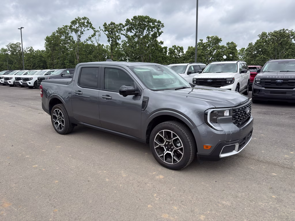 2025 Carbonized Gray Metallic Ford Maverick LARIAT AWD Truck