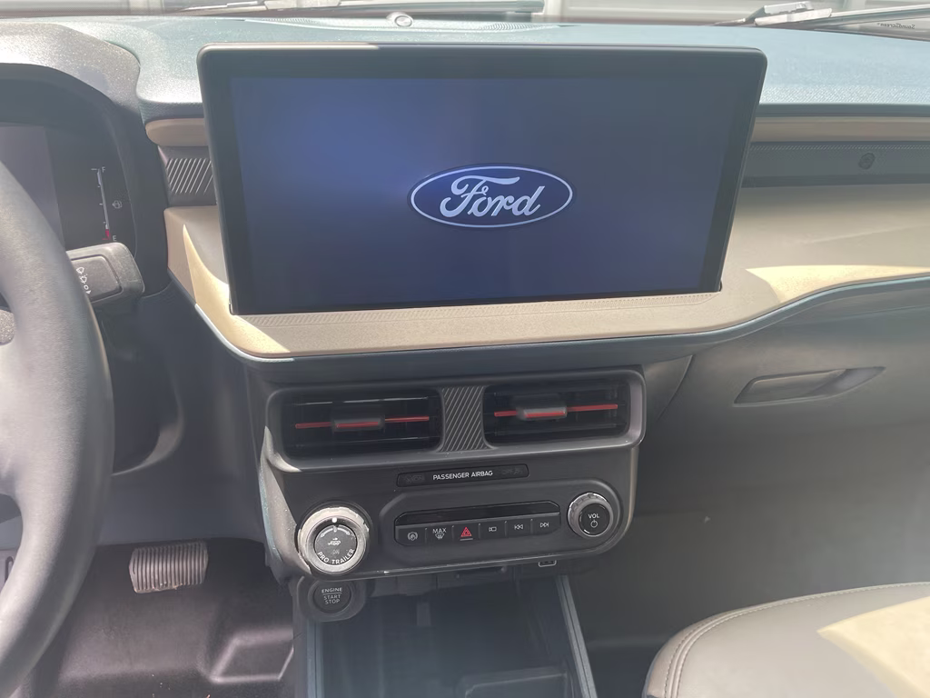 2025 Carbonized Gray Metallic Ford Maverick LARIAT AWD Truck