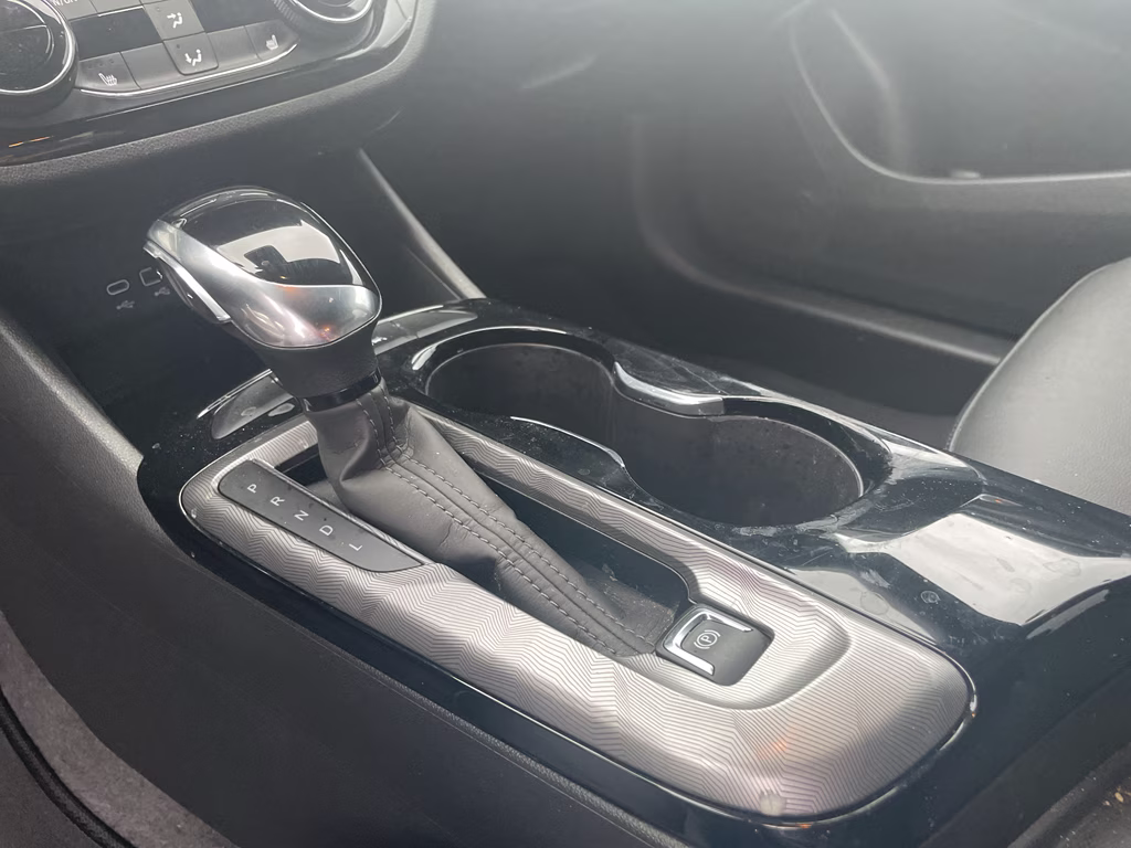 2024 Moonstone Gray Metallic Buick Envista Sport Touring FWD SUV