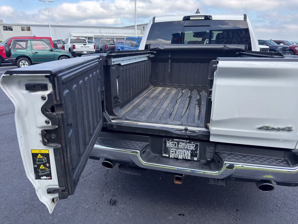 2022 Ivory White Tri-Coat Pearlcoat Ram 1500 Limited 4X4 Truck
