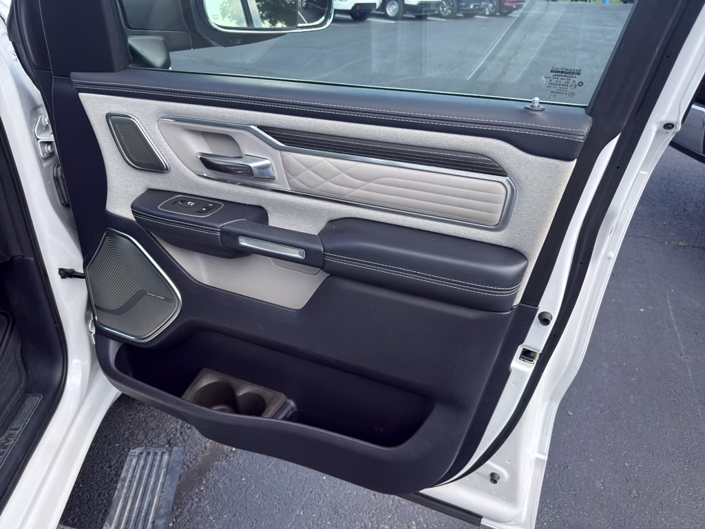 2022 Ivory White Tri-Coat Pearlcoat Ram 1500 Limited 4X4 Truck