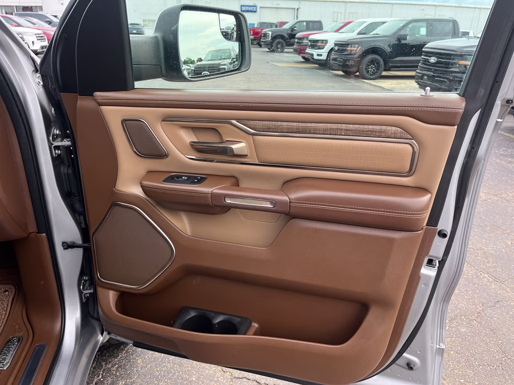 2019 Billet Silver Metallic Clearcoat Ram 1500 Longhorn 4X4 Truck