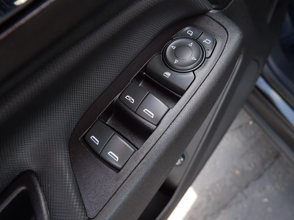 2022 Mosaic Black Metallic Chevrolet Equinox RS w/ 1RS AWD SUV