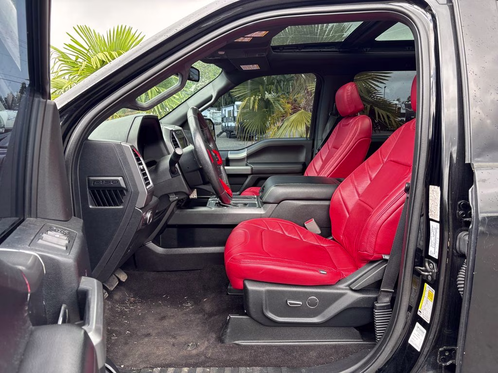 2016 Black Ford F-150 4X4 Truck