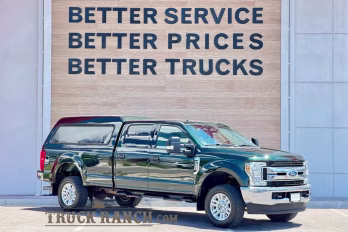 2019 Green Ford Super Duty F-350 SRW XLT 4X4 Truck
