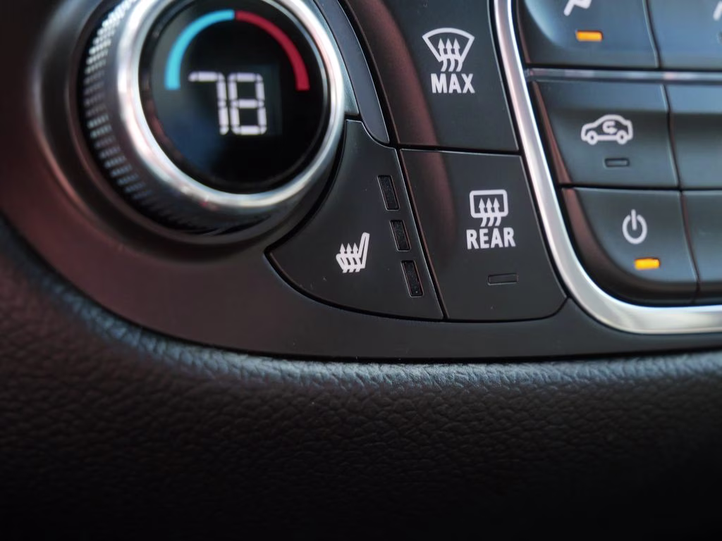 2022 Mosaic Black Metallic Chevrolet Equinox RS AWD SUV