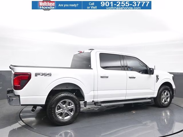 2024 Oxford White Ford F-150 XLT 4X4 Truck