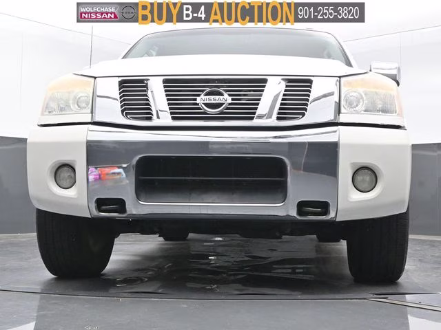 2012 Blizzard Pearl Nissan Titan SL RWD Truck