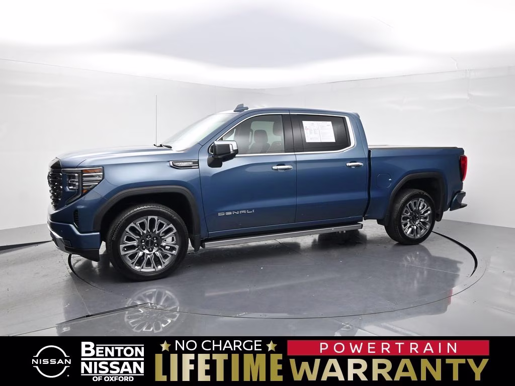 2025 GMC Sierra 4WD Crew Cab Short Box Denali Ultimate's photo