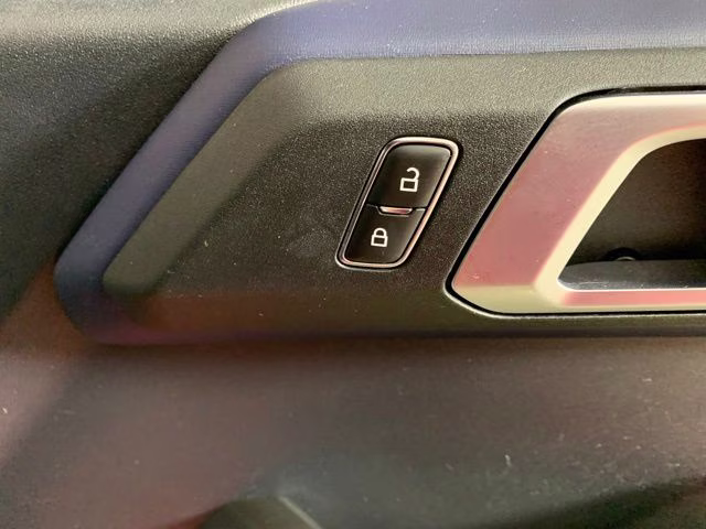 2023 Hot Pepper Red Metallic Tinted Clearcoat Ford Bronco Raptor 4X4 SUV