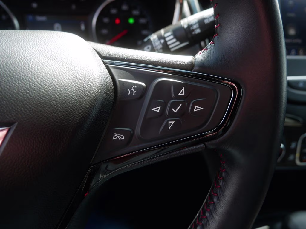 2022 Mosaic Black Metallic Chevrolet Equinox RS w/ 1RS AWD SUV