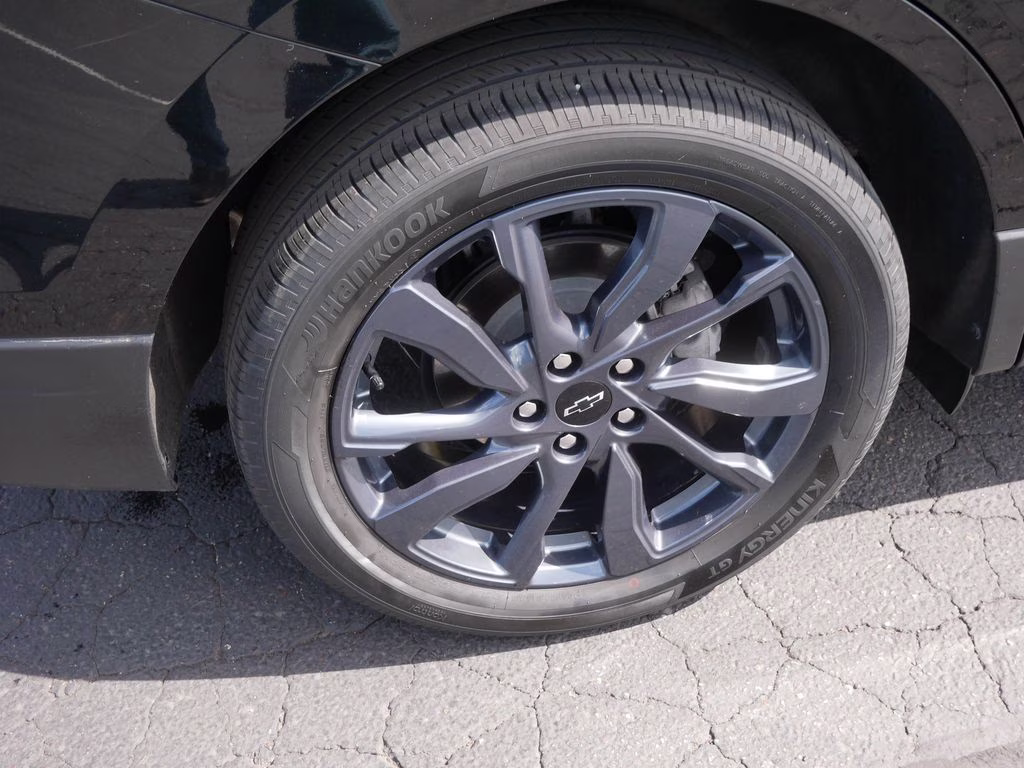 2022 Mosaic Black Metallic Chevrolet Equinox RS AWD SUV