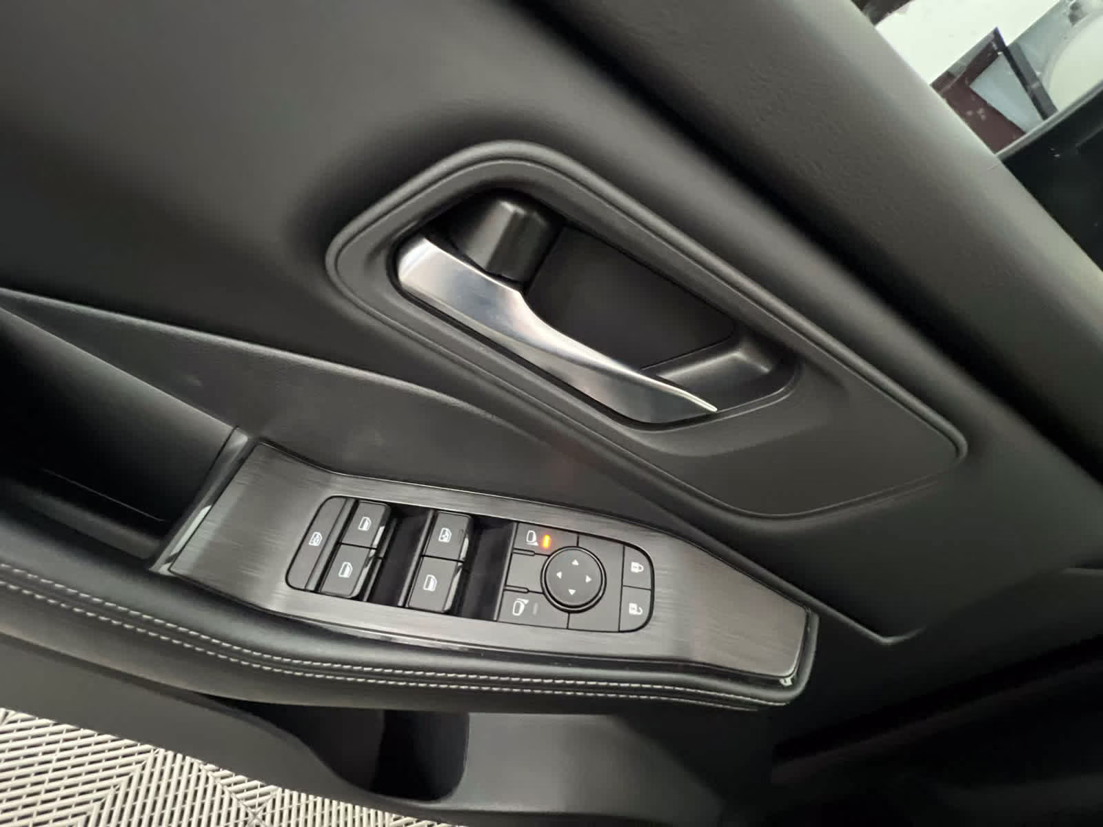 2025 Super Black Nissan Rogue SV FWD SUV