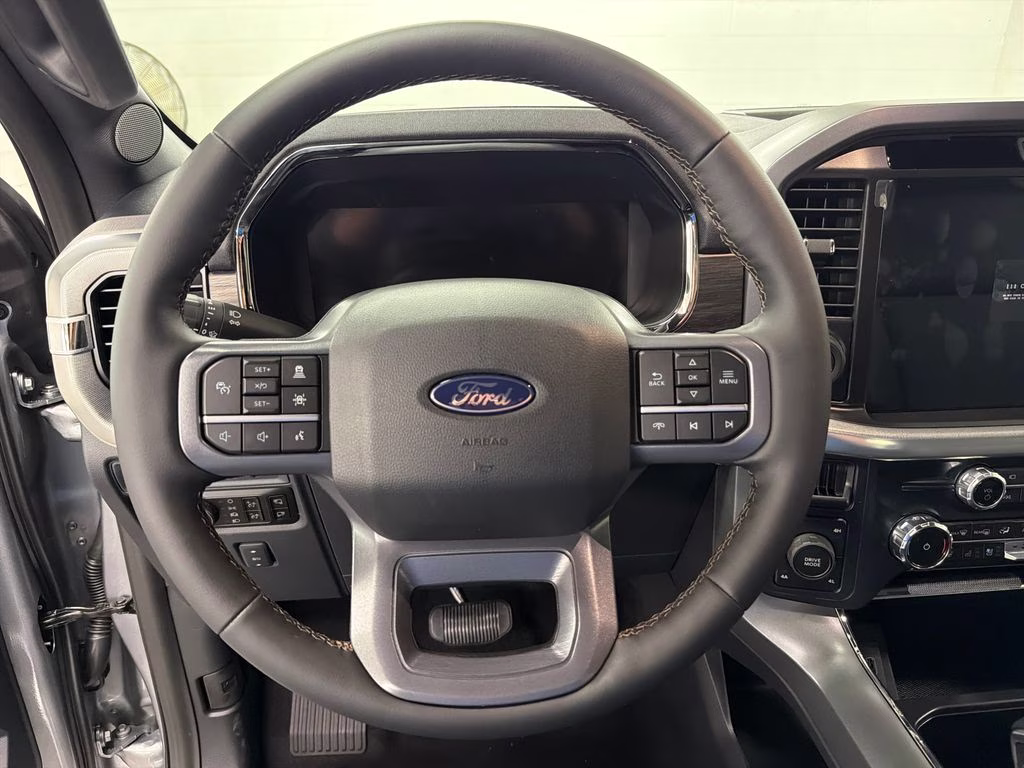 2026 ICONIC SILVER Ford F-150 Lariat 4X4 Truck