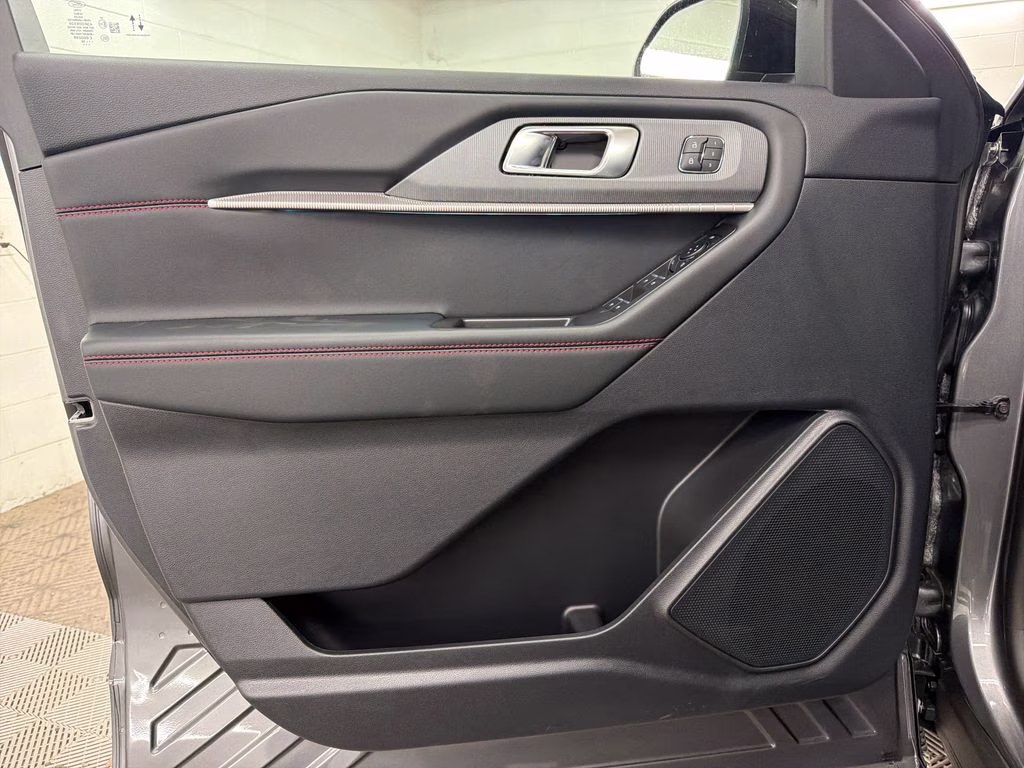 2026 CARBONIZED GRAY Ford Explorer ST-Line RWD SUV