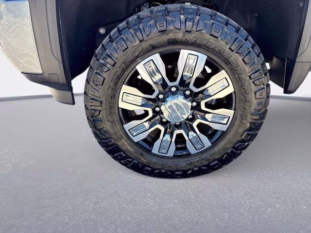 2024 Sterling Metallic GMC Sierra 2500HD Denali 4X4 Truck
